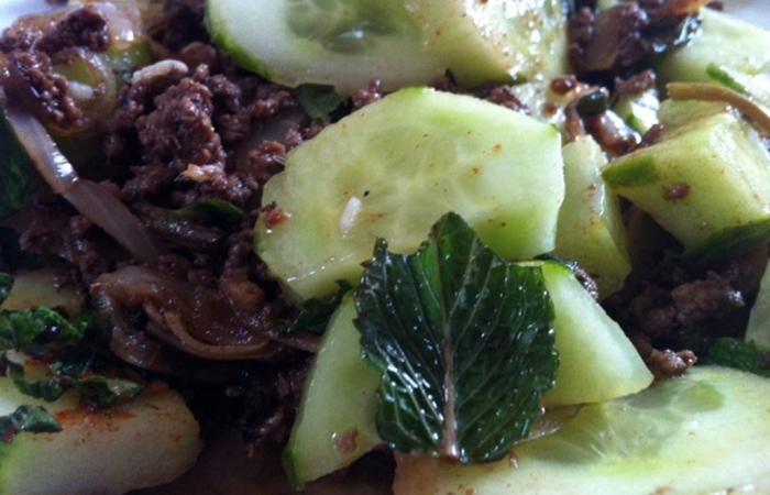 Rgime Dukan (recette minceur) : Salade tha sucre/sale #dukan https://www.proteinaute.com/recette-salade-thai-sucree-salee-8850.html