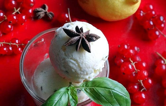 R�gime Dukan (recette minceur) : Cr�me glac�e au basilic #dukan https://www.proteinaute.com/recette-creme-glacee-au-basilic-8919.html