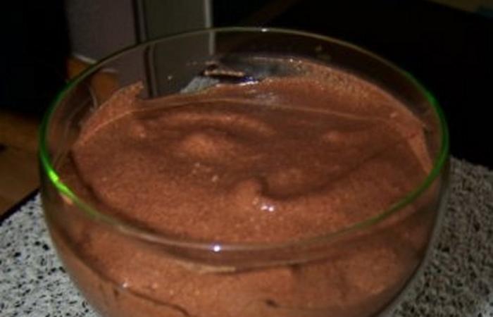 Régime Dukan (recette minceur) : Mousse au chocolat rapide  #dukan https://www.proteinaute.com/recette-mousse-au-chocolat-rapide-902.html