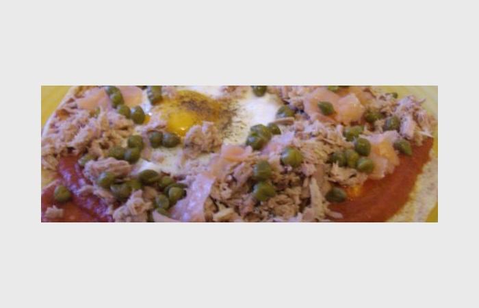 Rgime Dukan (recette minceur) : Pizza thon saumon #dukan https://www.proteinaute.com/recette-pizza-thon-saumon-9171.html