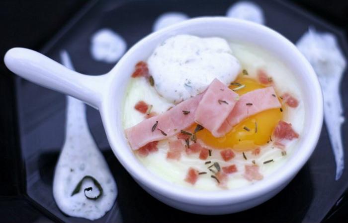 R�gime Dukan (recette minceur) : Oeuf cocotte � la proven�ale #dukan https://www.proteinaute.com/recette-oeuf-cocotte-a-la-provencale-934.html