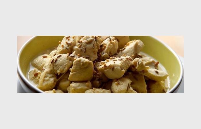 Rgime Dukan (recette minceur) : Poulet au carvi et aux graines de moutarde #dukan https://www.proteinaute.com/recette-poulet-au-carvi-et-aux-graines-de-moutarde-9342.html