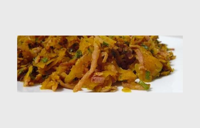 Régime Dukan (recette minceur) : Poêlée de butternut épicée express #dukan https://www.proteinaute.com/recette-poelee-de-butternut-epicee-express-9352.html