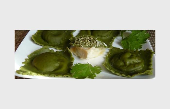 Régime Dukan (recette minceur) : Raviolis matcha au tofu épinards et St Pierrellin #dukan https://www.proteinaute.com/recette-raviolis-matcha-au-tofu-epinards-et-st-pierrellin-9408.html