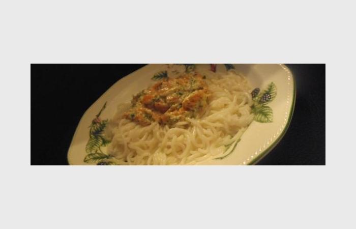 R�gime Dukan (recette minceur) : Konjac pesto saumon  #dukan https://www.proteinaute.com/recette-konjac-pesto-saumon-9496.html