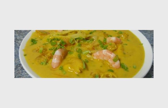 Rgime Dukan (recette minceur) : Soupe tha au potimarron tagliatelles de konjac et crevettes #dukan https://www.proteinaute.com/recette-soupe-thai-au-potimarron-tagliatelles-de-konjac-et-crevettes-9664.html