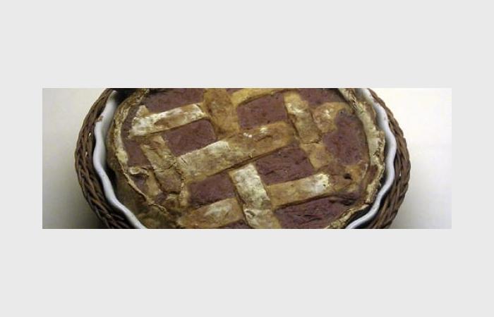 R�gime Dukan (recette minceur) : Tarte � la confiture de rhubarbe et p�tales de roses #dukan https://www.proteinaute.com/recette-tarte-a-la-confiture-de-rhubarbe-et-petales-de-roses-9693.html
