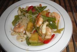 Recette Dukan : Wok �pic� aux crevettes et l�gumes