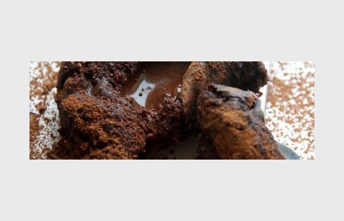 Régime Dukan (recette minceur) : Dark Chocolate (coulant au cacao) #dukan https://www.proteinaute.com/recette-dark-chocolate-coulant-au-cacao-9851.html