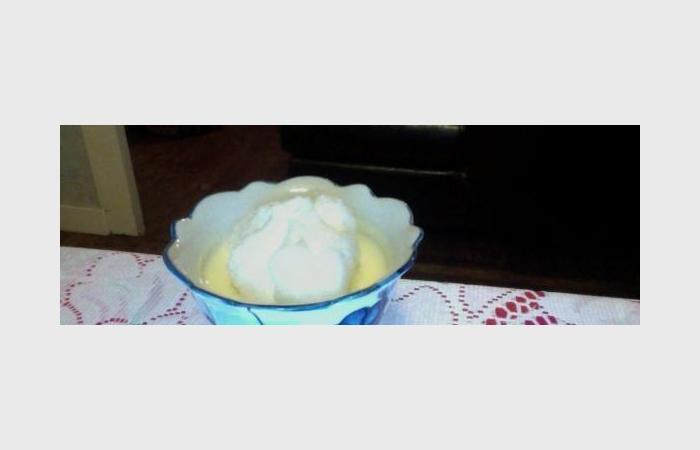 Régime Dukan (recette minceur) : Ile flottante délicieuse #dukan https://www.proteinaute.com/recette-ile-flottante-delicieuse-9857.html