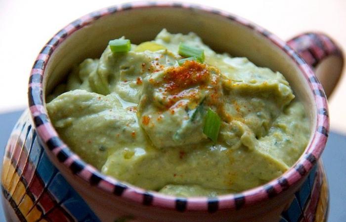 R�gime Dukan (recette minceur) : Guacamole de Cancun (au brocolis) #dukan https://www.proteinaute.com/recette-guacamole-de-cancun-au-brocolis-9980.html